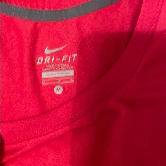 Workout tshirt - Picture 2 of 2